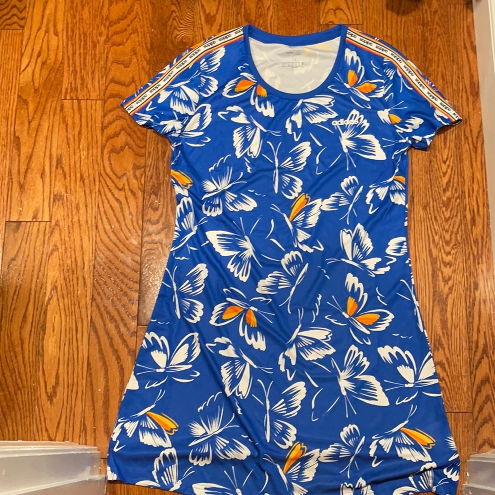Medium Adidas sport dress